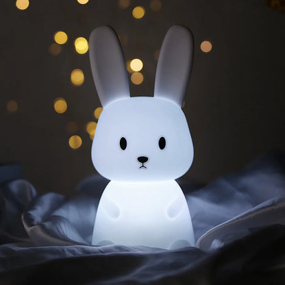 Veilleuse bébé | petit lapin pour un éclairage doux et personnalisable
