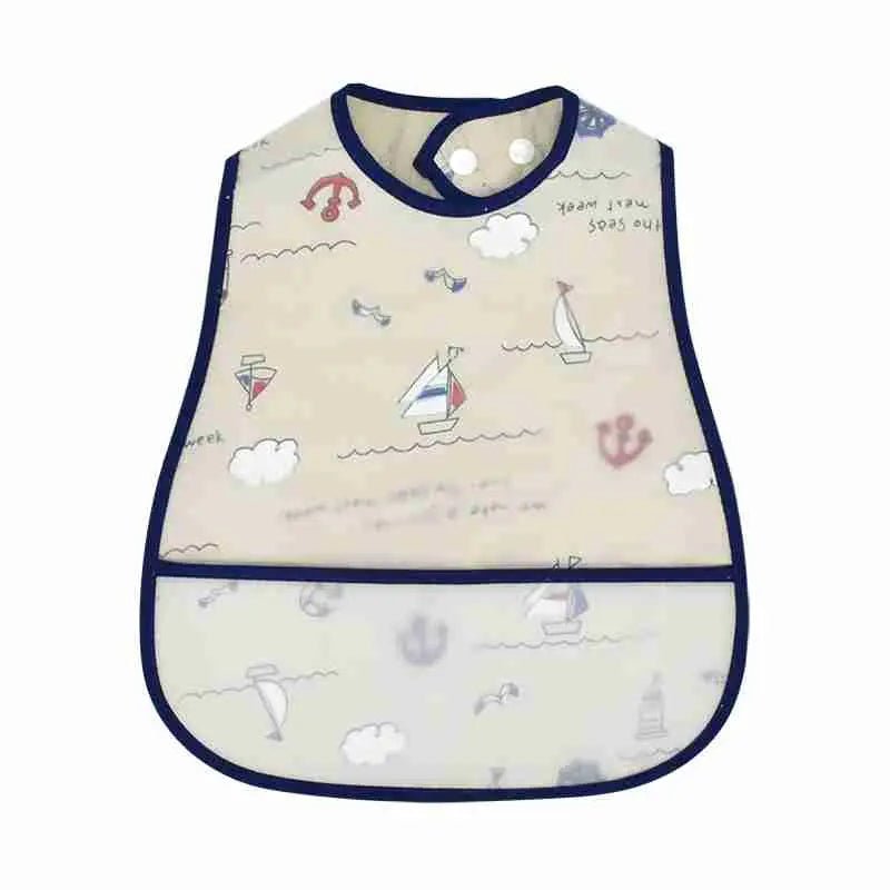 Bébé portant bavoir assorti bleu | confort optimal et style adorable