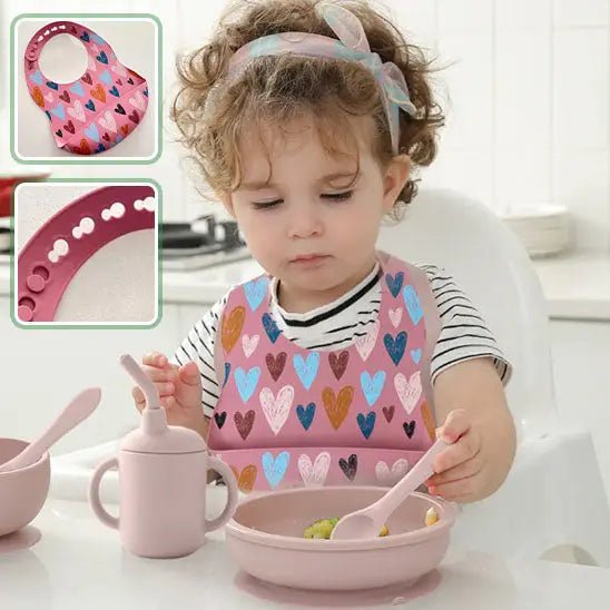 Détail matière douce bavoir bébé | tissu hypoallergénique pour peau délicate
