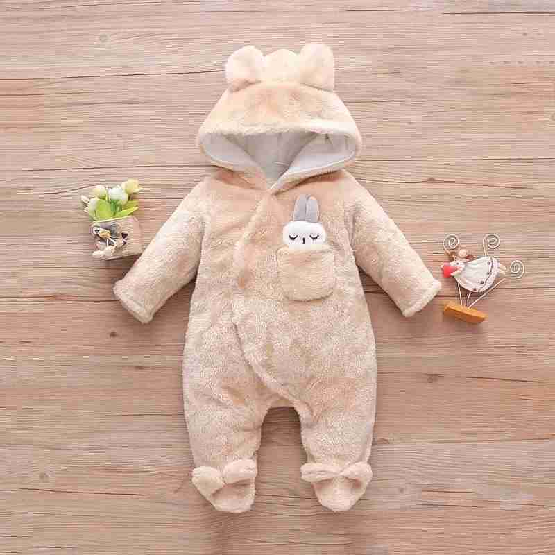Combinaison bébé lavable en machine – pratique pour les parents