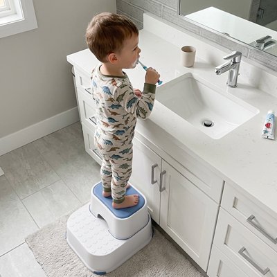 Marche pied enfant antidérapant | sécurisé et stable - Les douceurs de bébé