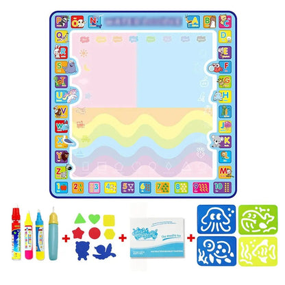 Enfant utilisant pinceau eau sur tapis | Développement motricité fine et créativité