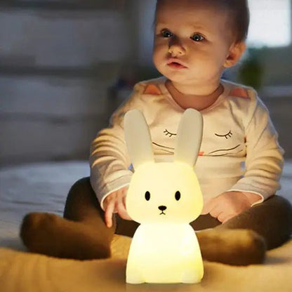 Veilleuse bébé lapin vue de dos | finitions soignées et matière de qualité