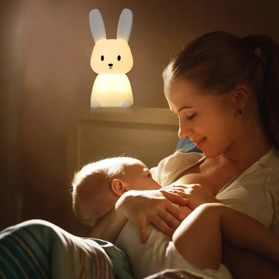Détail forme lapin veilleuse bébé | design mignon et décoratif pour la nurserie